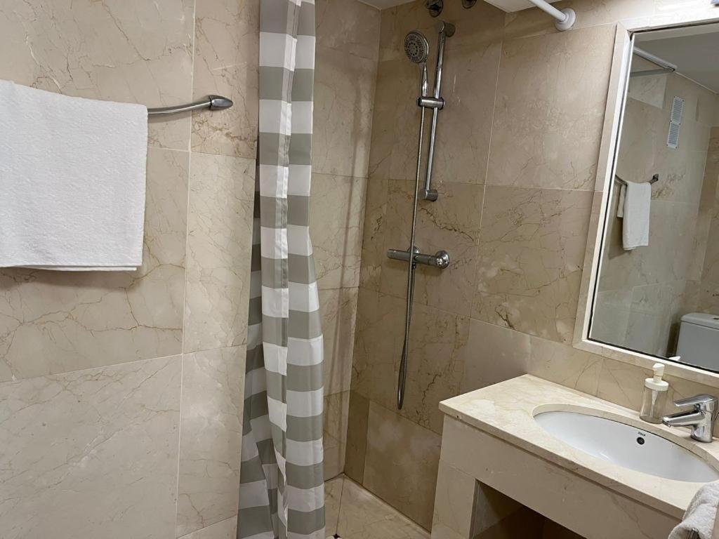 Illescas Apartamento Estepona Exterior foto